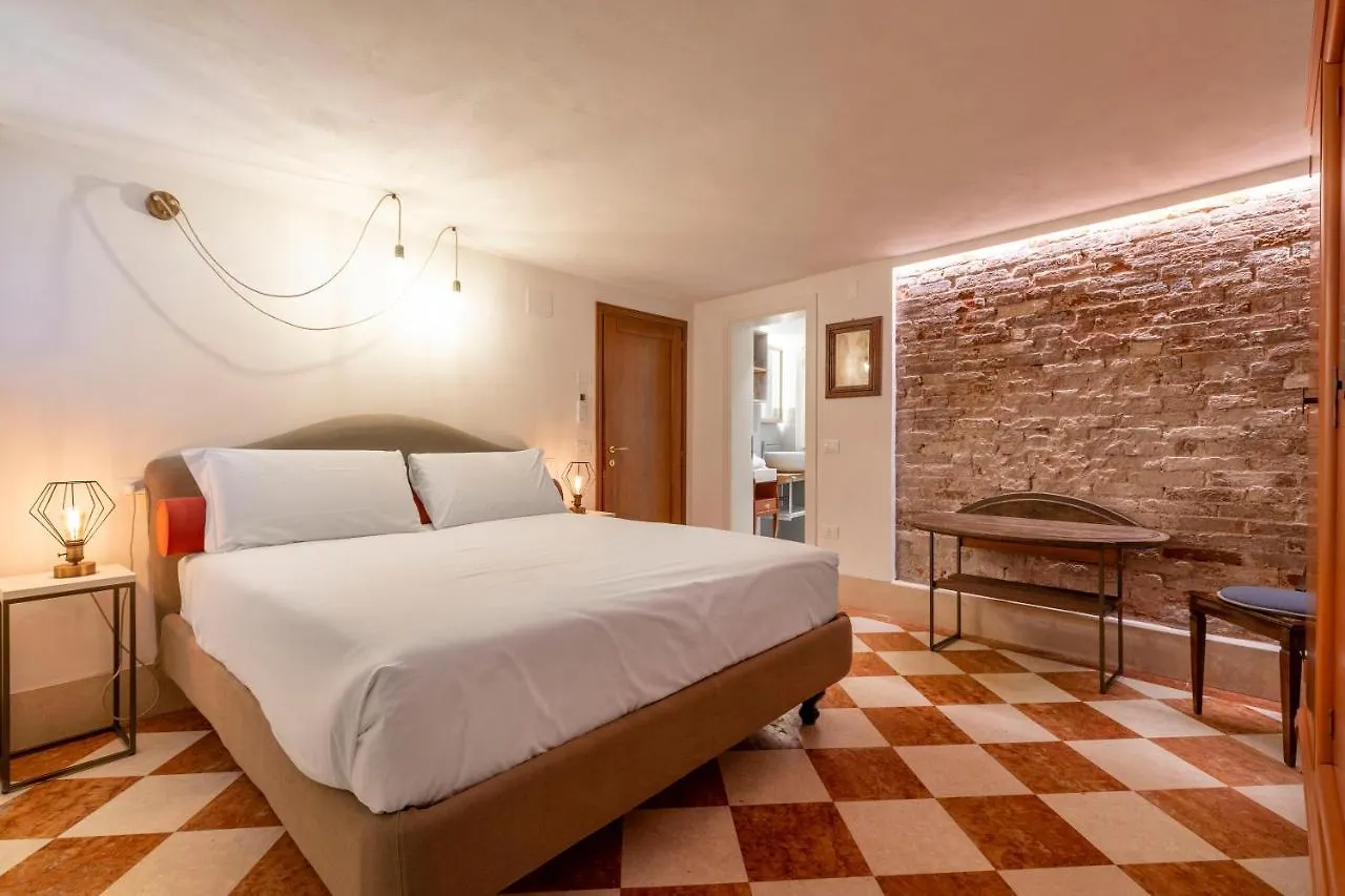 San Silvestro House Apartment Venice