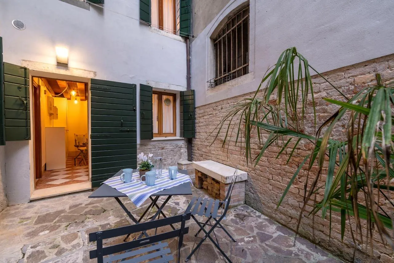 San Silvestro House Apartment Venice