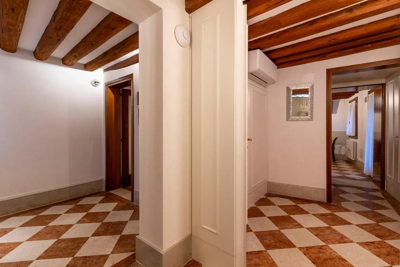 San Silvestro House Apartment Venice