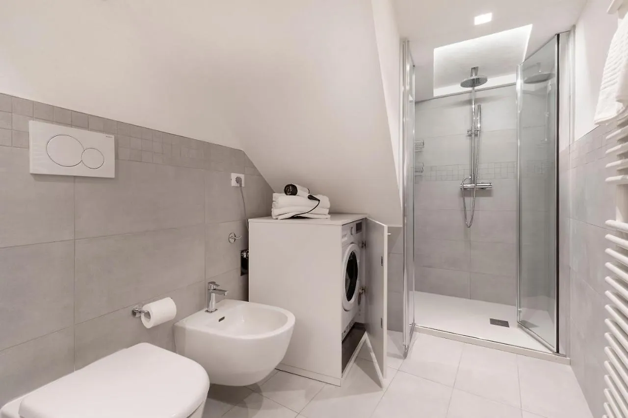 San Silvestro House Apartment Venice Italy