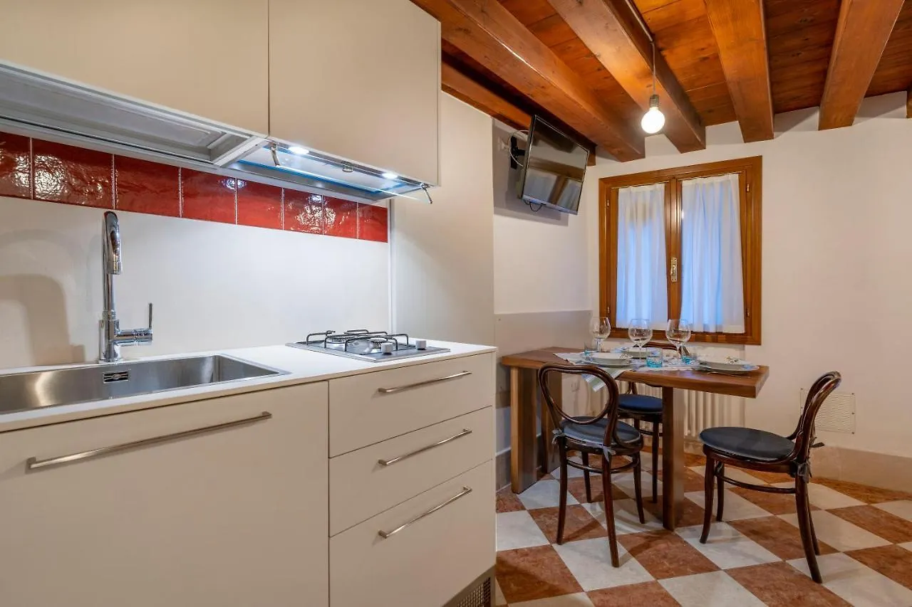 San Silvestro House Apartment Venice