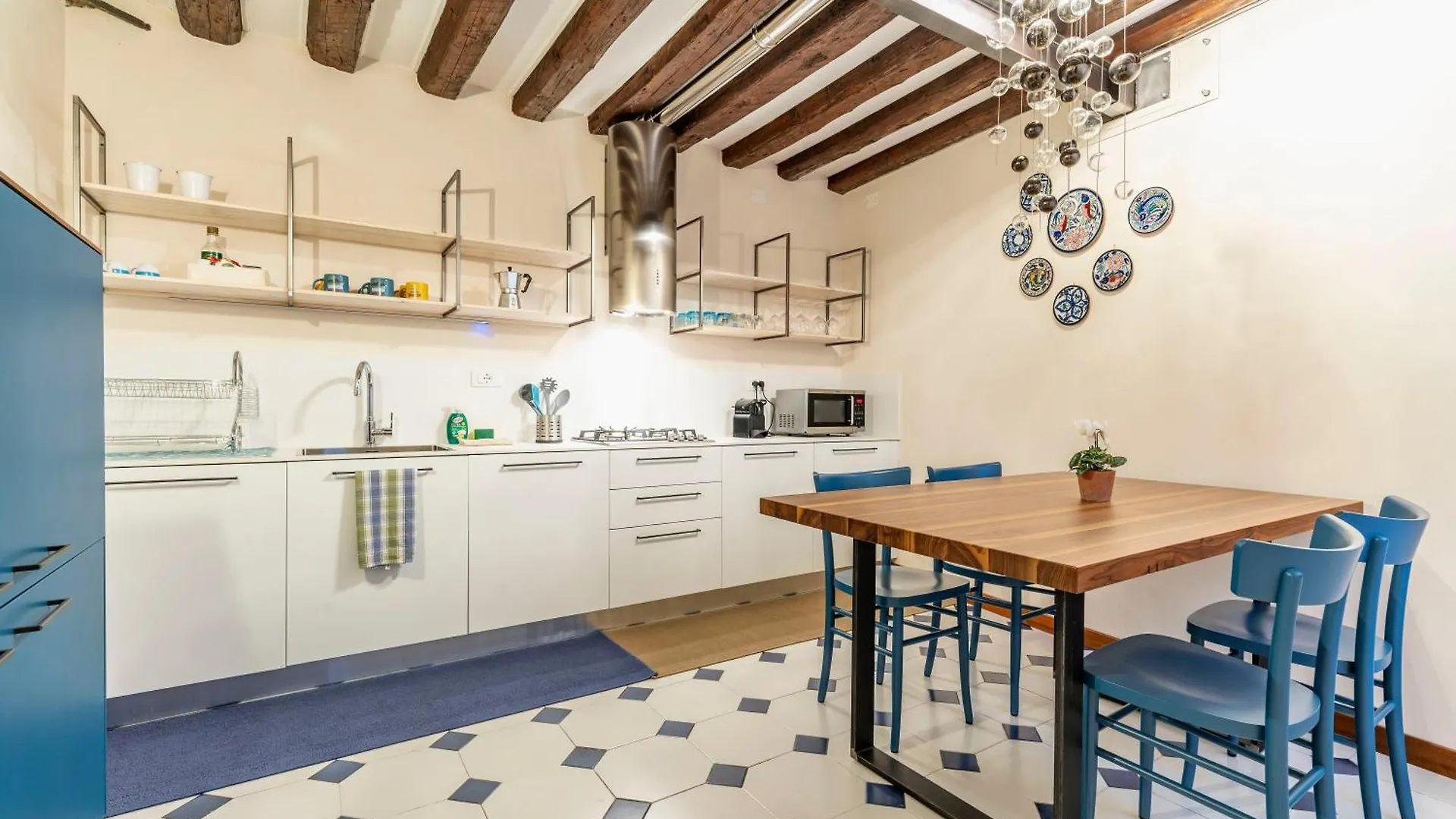 San Silvestro House Apartment Venice 0*,  Italy