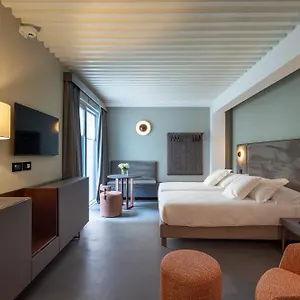  Aparthotel Vis Urban Suites&spa Italy