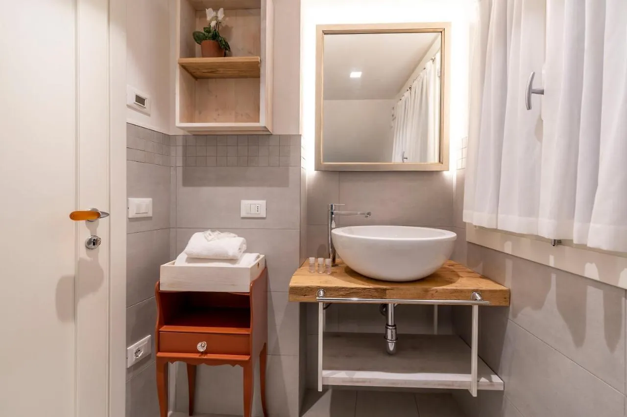 San Silvestro House Apartment Venice 0*,  Italy