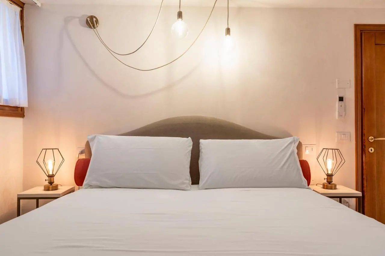 San Silvestro House Apartment Venice