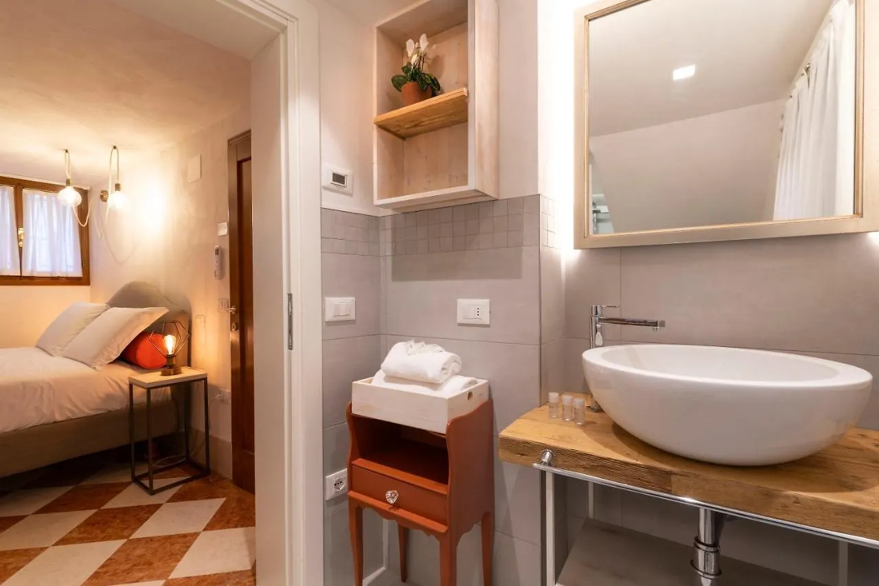 San Silvestro House Apartment Venice