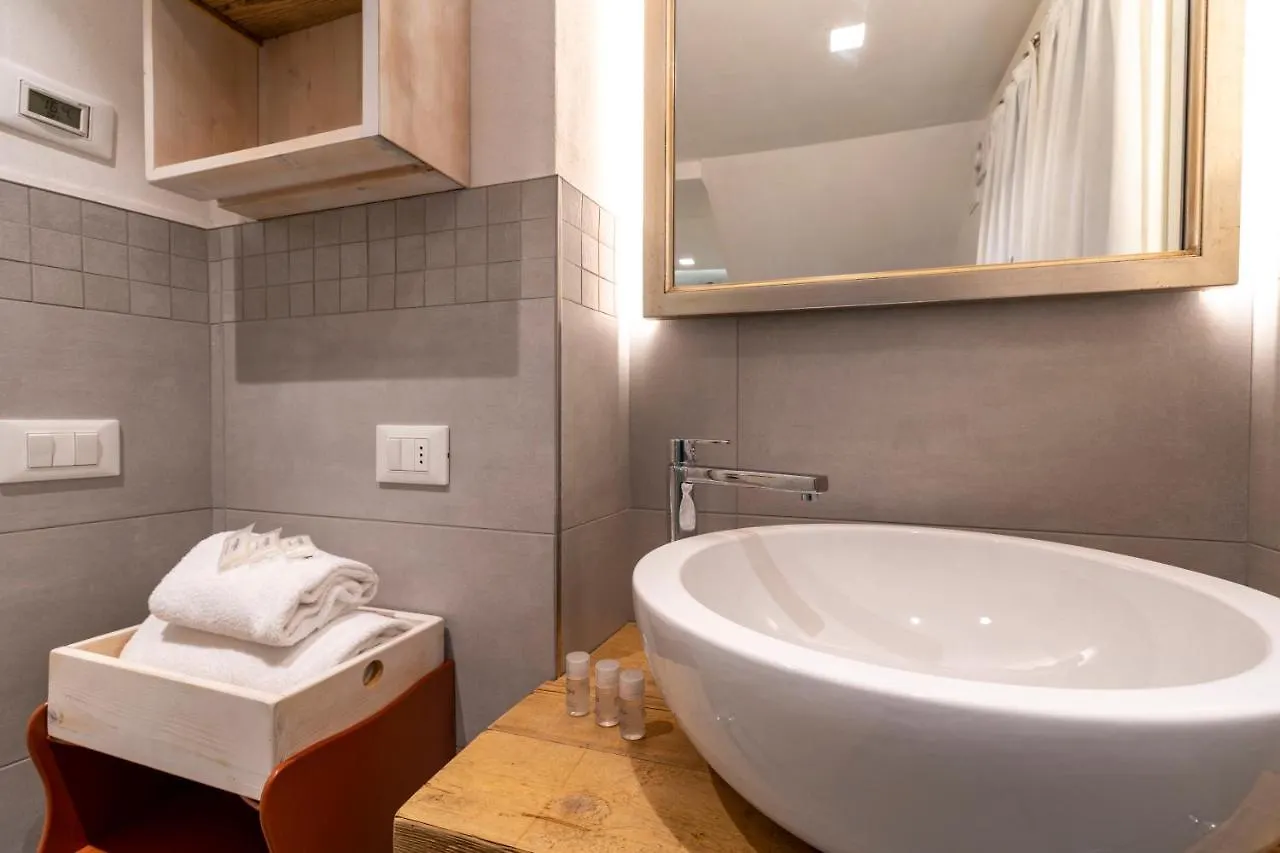 San Silvestro House Apartment Venice Italy